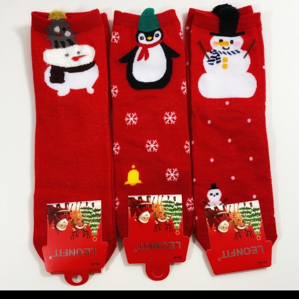 One Pair Red Snowman Holiday Socks